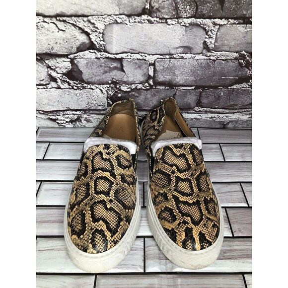 Aquatalia Leopard Print Leather Slip On Casual Sneaker Shoes Women Sz 8M US/39EU - Picture 16 of 16